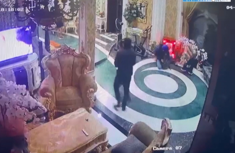 Bắt nhanh nhóm cướp đột nhập biệt thự dùng búa khống chế nạn nhân cướp hơn 2 tỷ đồng -0