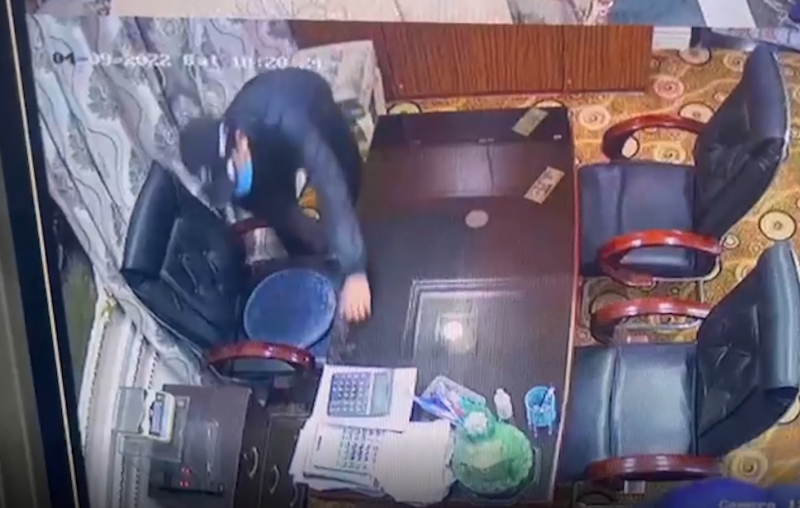 Bắt nhanh nhóm cướp đột nhập biệt thự dùng búa khống chế nạn nhân cướp hơn 2 tỷ đồng -1