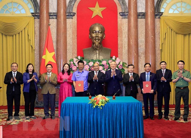 Ký quy chế phối hợp giữa Văn phòng Chủ tịch nước và hai cơ quan -0