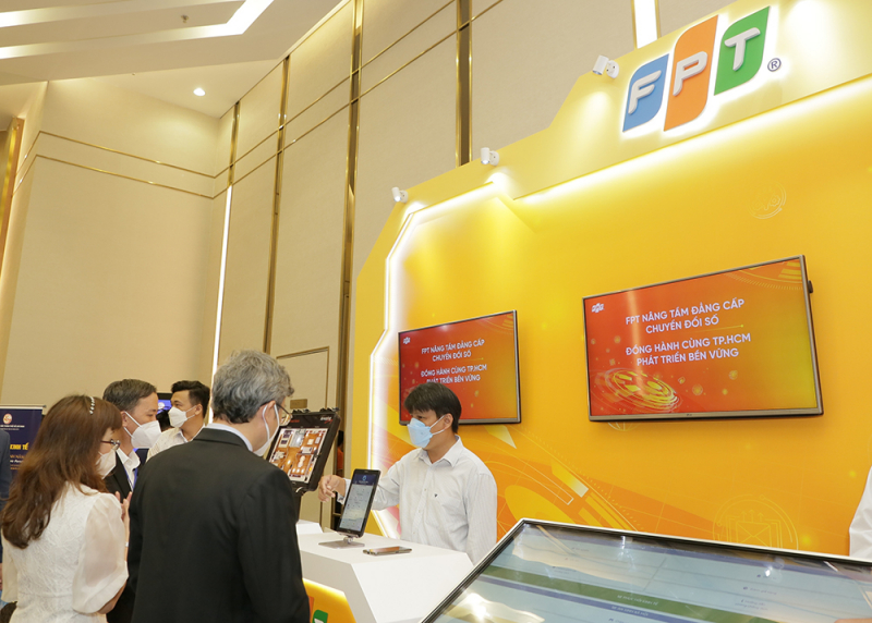 FPT sẵn sàng nguồn lực đồng hành cùng TP Hồ Chí Minh nâng tầm kinh tế số -0