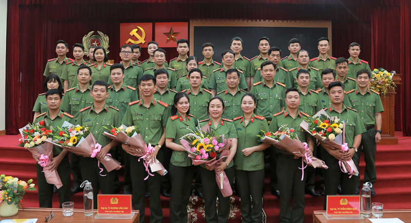 Trường Cao đẳng ANND I tổ chức Hội thi Chủ nhiệm trung đội giỏi -0