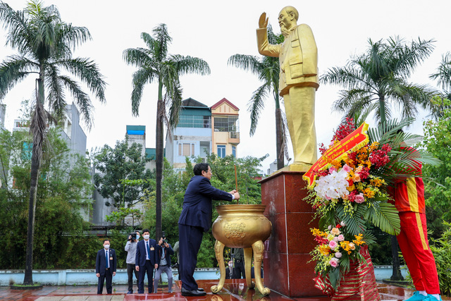 Thủ tướng động viên đoàn thể thao Việt Nam, kiểm tra công tác chuẩn bị SEA Games 31 -0