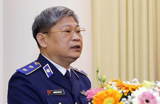 Bắt cựu Tư lệnh Cảnh sát biển Nguyễn Văn Sơn và 4 tướng lĩnh -0
