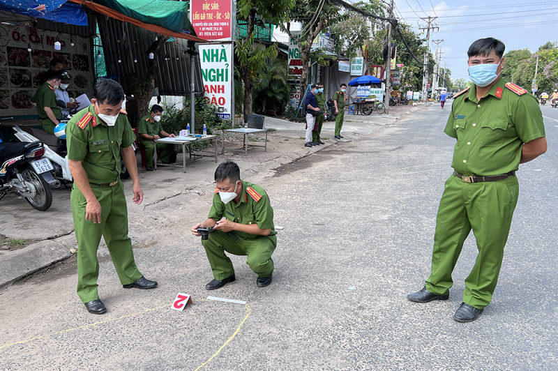 “Chuyện tình tay 3” cùng đi nhậu, người cũ đâm người mới tử vong -0