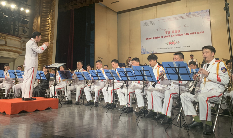 Tổng duyệt chương trình “Tự hào người chiến sĩ CAND Việt Nam” -2