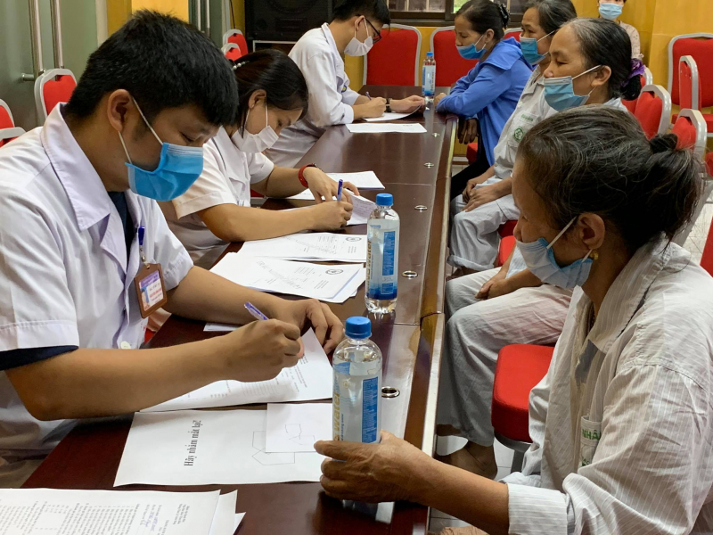 10% trường hợp người bệnh parkinson khởi phát ở độ tuổi dưới 40. -0