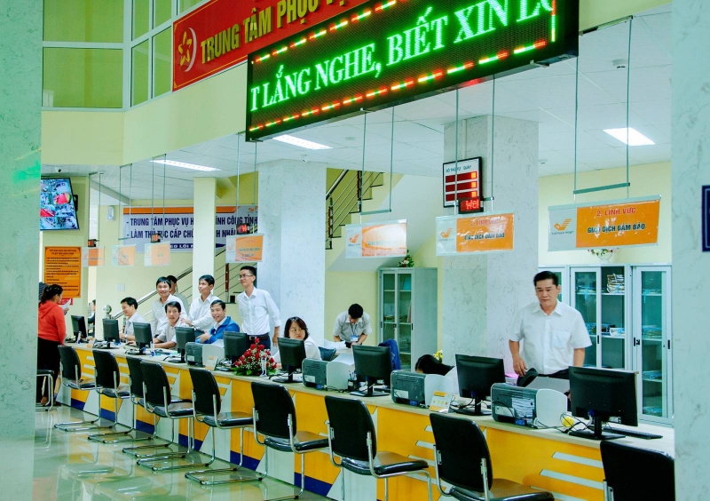 Sẽ chuyển giao một số nhiệm vụ hành chính công cho bưu điện -0