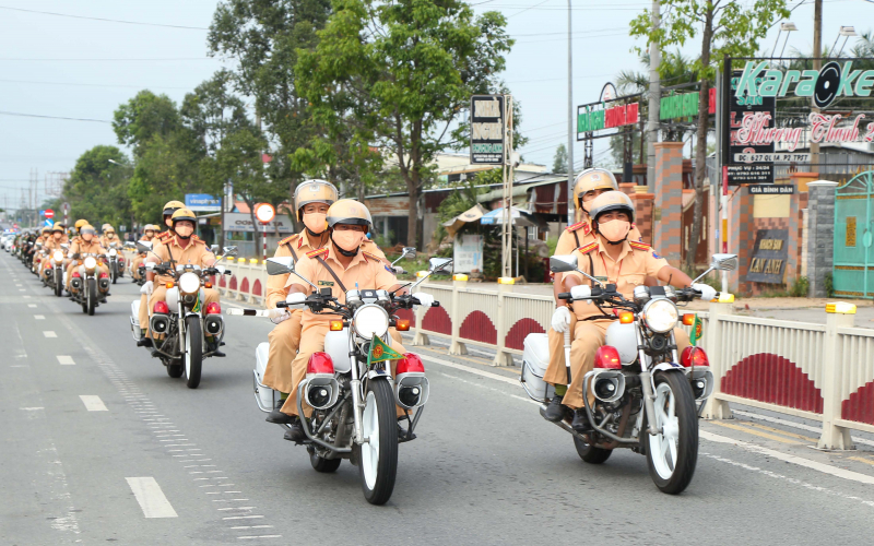 Chủ tịch tỉnh Sóc Trăng yêu cầu không can thiệp vào xử lý vi phạm an toàn giao thông -0