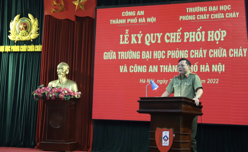 Công an TP Hà Nội và Trường Đại học PCCC ký kết quy chế phối hợp giữa hai đơn vị -0