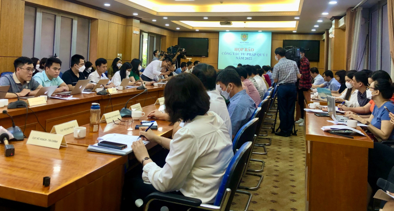 Việc đấu giá biển số xe đẹp không có vướng mắc gì -0
