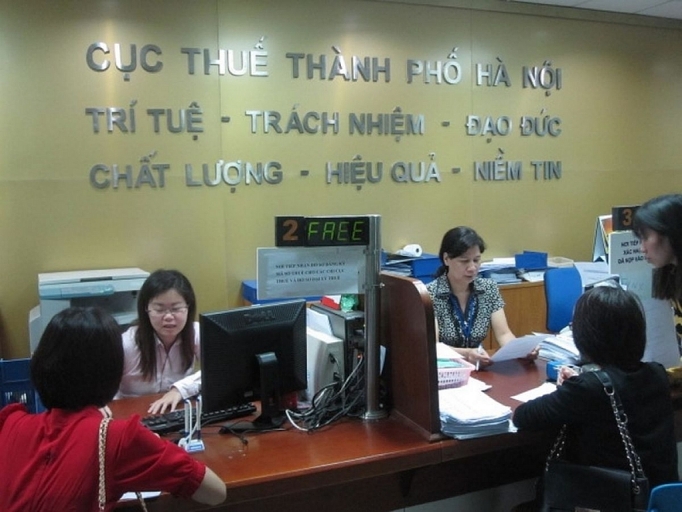 Tăng cường kiểm tra, xử lý nghiêm hành vi nhũng nhiễu của cán bộ thuế -0