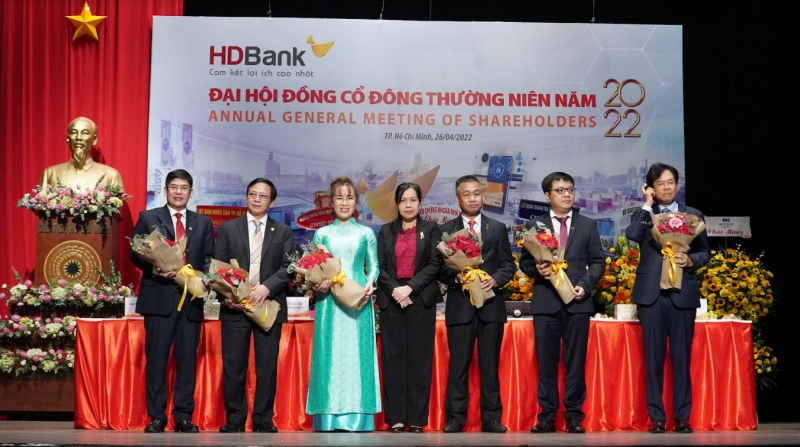 Đại hội đồng cổ đông HDBank 2022 thông qua kế hoạch tiếp tục tăng trưởng cao về cả quy mô và chất lượng -0