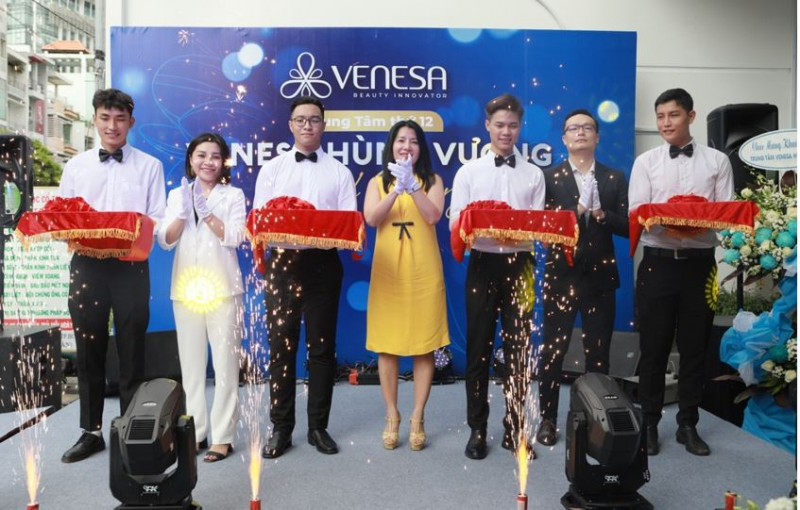Venesa chạm mốc 12 trung tâm chăm sóc sắc đẹp trên toàn quốc -1