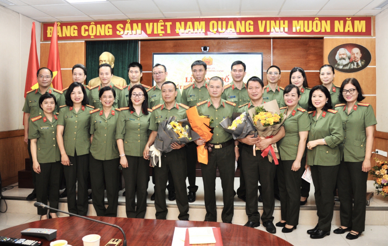 Cục Truyền thông CAND công bố các quyết định bổ nhiệm Phó Tổng biên tập, Phó Giám đốc -0