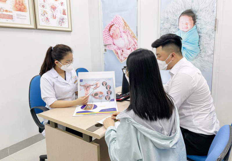 10 cặp vợ chồng vô sinh, hiếm muộn nghèo được thụ tinh ống nghiệm miễn phí -0