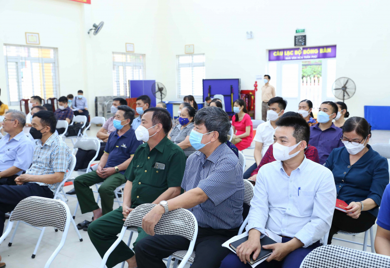 Thứ trưởng Trần Quốc Tỏ tiếp xúc cử tri phường Đông Ngàn, Từ Sơn, Bắc Ninh -0