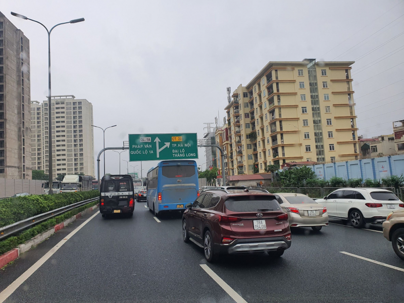 Xử phạt nhiều xe khách sai tuyến, nhồi nhét khách dịp nghỉ lễ -0