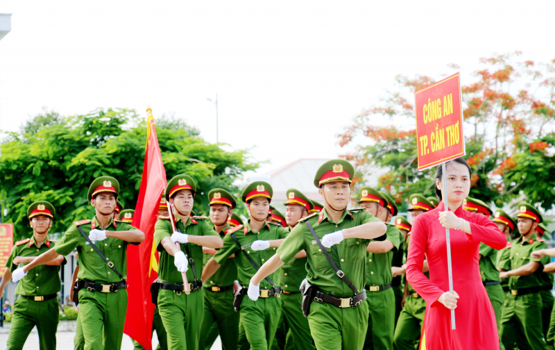 Khai mạc Hội thi điều lệnh, bắn súng, võ thuật CAND -0