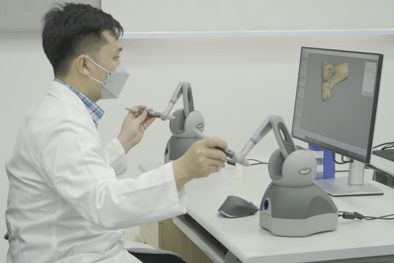 Phẫu thuật khớp gối chính xác 98% nhờ “Thước ngắm phẫu thuật” “made in Vietnam” -0