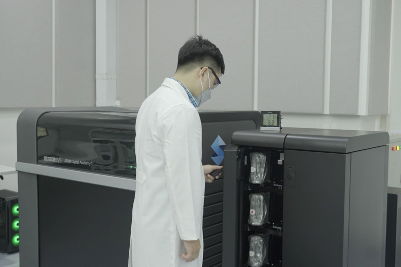 Phẫu thuật khớp gối chính xác 98% nhờ “Thước ngắm phẫu thuật” “made in Vietnam” -0