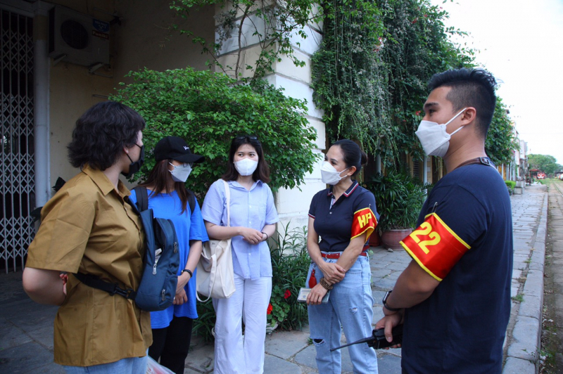 Làn gió mới trên thành phố Hoa Phượng Đỏ -1