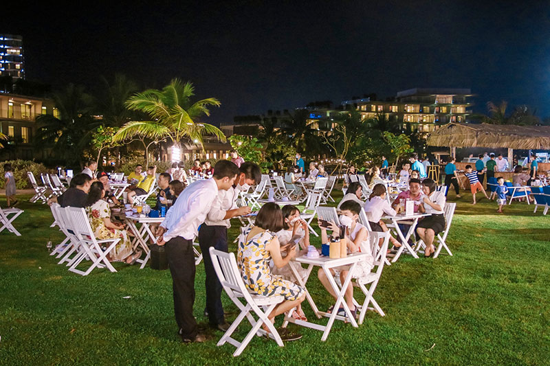 Hàng vạn du khách thích thú với kỳ nghỉ đa trải nghiệm tại resort 5 sao -0