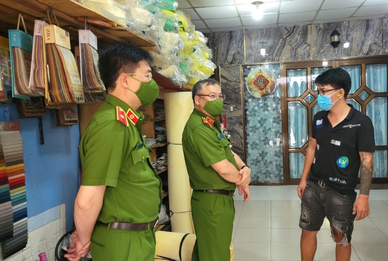 Thứ trưởng Nguyễn Văn Long kiểm tra thực tế công tác đảm bảo TTATGT, PCCC trên địa bàn TP Hồ Chí Minh -1