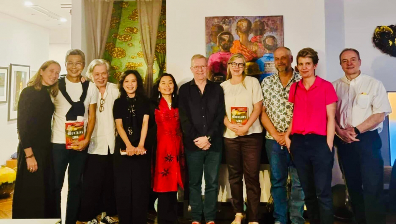 278911702_4959707850787879_4474222946720597532_n.jpg -0