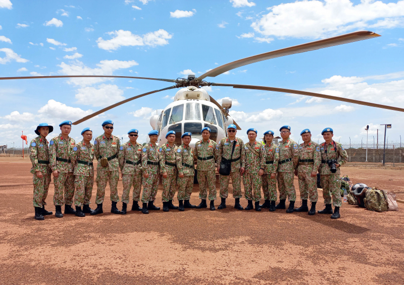 Đoàn tiền trạm Công binh Việt Nam hành quân an toàn đến Phái bộ UNISFA -1