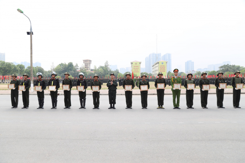 Nâng cao khả năng về kỹ, chiến thuật cho học viên các học viện, trường CAND -1