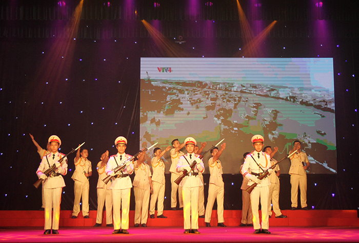 Lan tỏa tiếng hát người chiến sĩ Cảnh vệ CAND -0