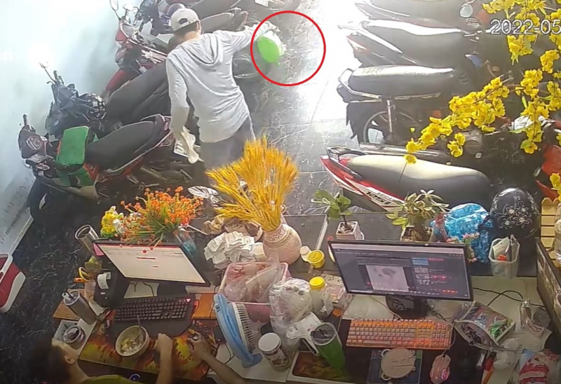 Bắt thanh niên phóng hỏa đốt tiệm game bên trong có gần 40 người -0