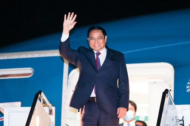 Thủ tướng Phạm Minh Chính tới Washington dự Hội nghị Cấp cao Đặc biệt ASEAN - Hoa Kỳ -0