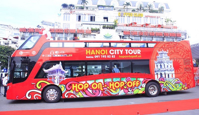 Có thẻ đại biểu SEA Games 31, hành khách thoải mái trải nghiệm miễn phí xe buýt 2 tầng -0