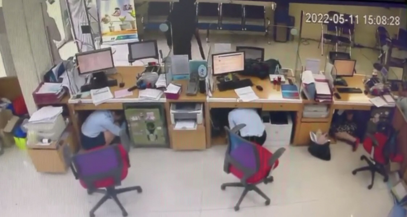 Hành trình 4 giờ truy bắt kẻ cướp ngân hàng -0