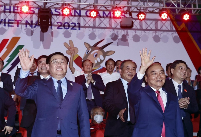 vna_potal_chu_tich_nuoc_nguyen_xuan_phuc_du_le_khai_mac_sea_games_31_6103757.jpg -12