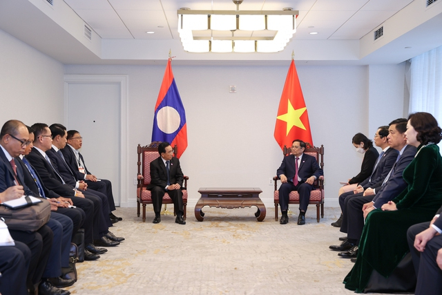 Thủ tướng Phạm Minh Chính gặp Thủ tướng Lào và tiếp xúc song phương các nhà lãnh đạo ASEAN -0