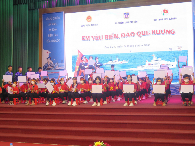 Lan tỏa tình yêu biển đảo qua Cuộc thi “Em yêu biển đảo quê hương” -0
