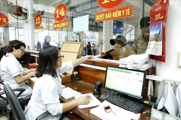 Dự toán chi khám chữa bệnh bảo hiểm y tế năm 2022 là gần 110.000 tỷ đồng -0