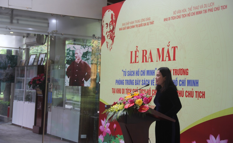 Ra mắt tủ sách, phòng trưng bày sách về Bác Hồ trong Khu di tích Chủ tịch Hồ Chí Minh tại Phủ Chủ tịch -0