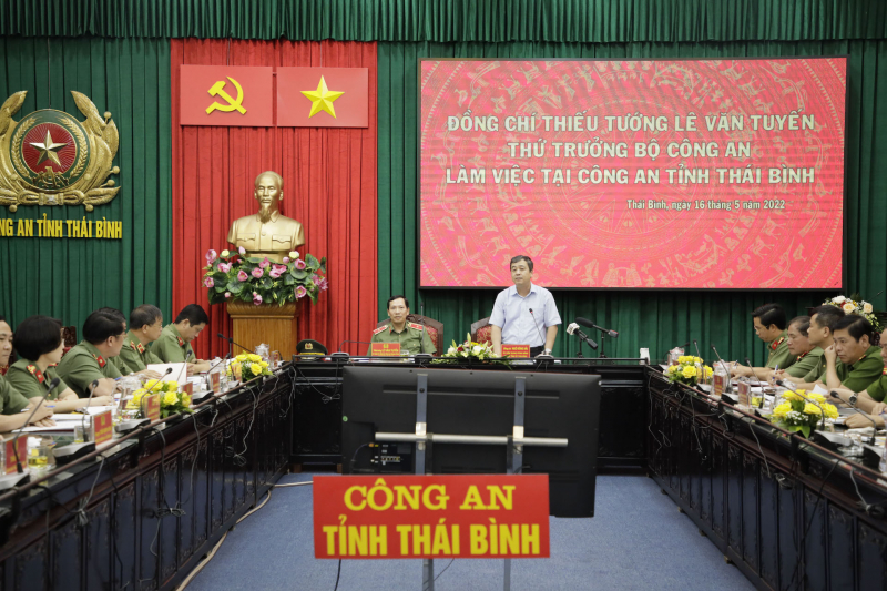 Thứ trưởng Lê Văn Tuyến làm việc tại Công an tỉnh Thái Bình -0