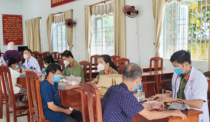 Công an tỉnh Tây Ninh tặng nhà cho lực lượng nòng cốt đảm bảo ANTT -0