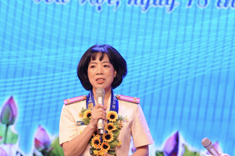 Tuyên dương phụ nữ Công an tiêu biểu -0