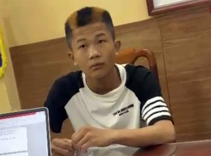 Lập tài khoản Facebook, lừa đảo bán xe máy -0