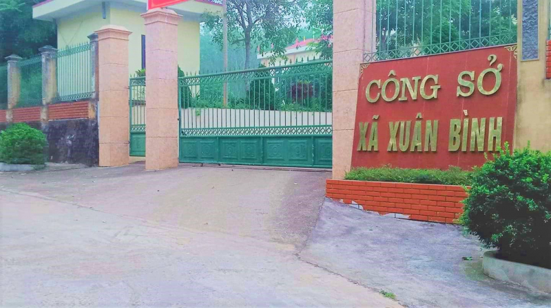 Kỷ luật hàng loạt cán bộ xã đi du lịch trong ngày làm việc -0