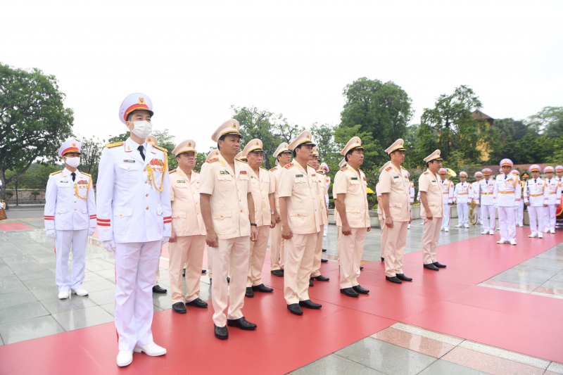 Lãnh đạo Đảng, Nhà nước vào Lăng viếng Chủ tịch Hồ Chí Minh -0