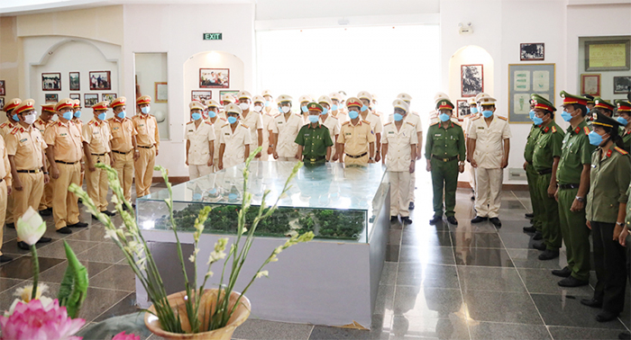 Công an tỉnh Tây Ninh tuyên dương 54 tập thể, cá nhân điển hình -0