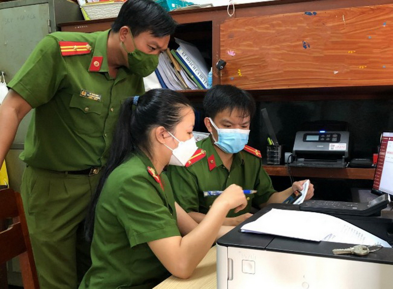 Cổ tích giữa đời thường từ chuyện làm căn cước công dân -0