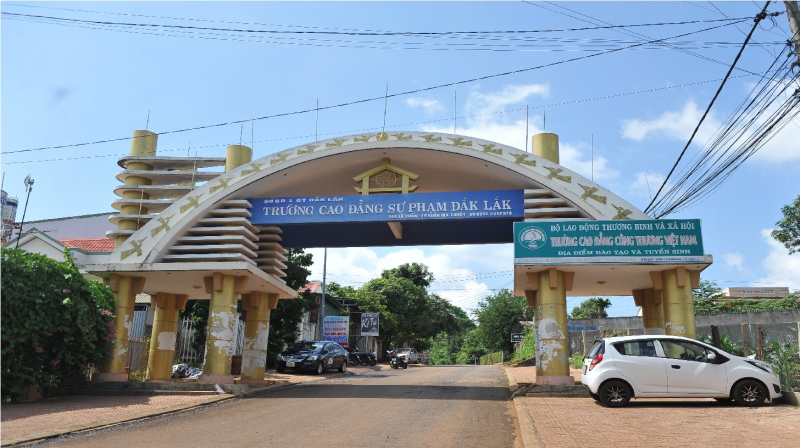 Khởi tố nguyên Hiệu trưởng Trường Cao đẳng sư phạm Đắk Lắk -0