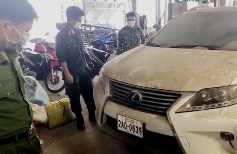 Liên tiếp phát hiện xe ô tô BKS nước ngoài nghi vấn nhập lậu -0